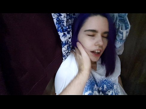❤️ Fûn myn suster yn 'e kast en holp har cum Seksfideo op fy.porn-93.ru ☑